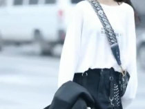 漂亮20 岁小姐姐图片,20岁小姐姐的美丽瞬间